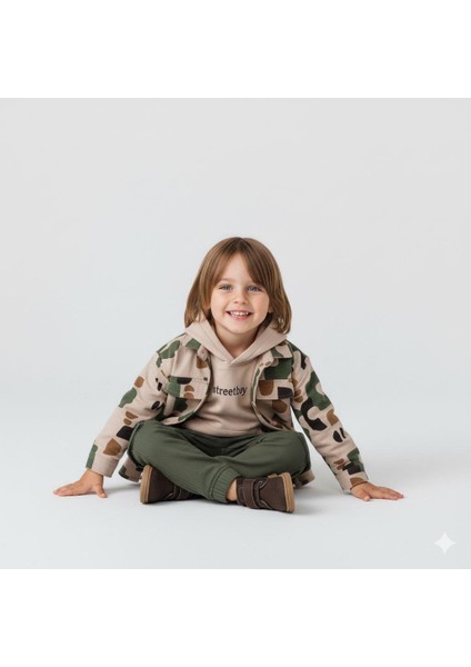 Odessa Özgün Erkek Çocuk Üçlü Takım fırsatları