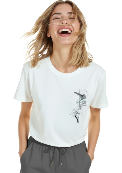 Kadın Beyaz Relaxed Fit %100 Pamuk Tişört – Ince Mürekkep & Minimal Soyut Grafik Baskılı indirimleri