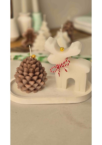 Kokulu Yılbaşı Temalı El Yapımı Geyik ve Kozalak Mum Seti – Tepsili Dekoratif Yeni Yıl Hediyesi modelleri