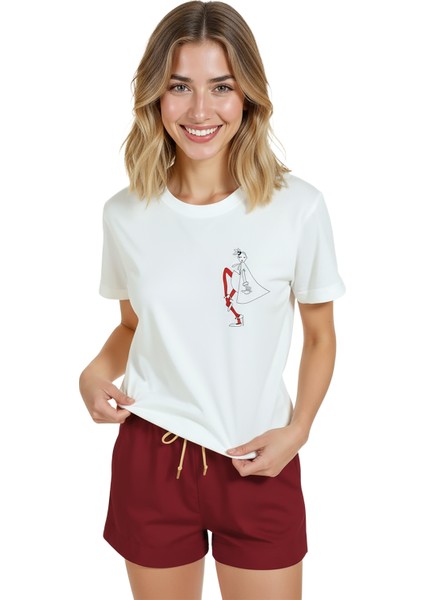 Kadın Beyaz Relaxed Fit %100 Pamuk Tişört – Kırmızı Pelerinli Doodle Kız Baskılı modelleri