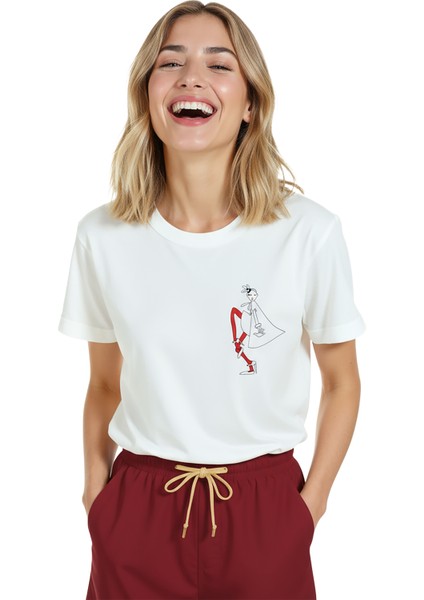 Kadın Beyaz Relaxed Fit %100 Pamuk Tişört – Kırmızı Pelerinli Doodle Kız Baskılı indirimleri