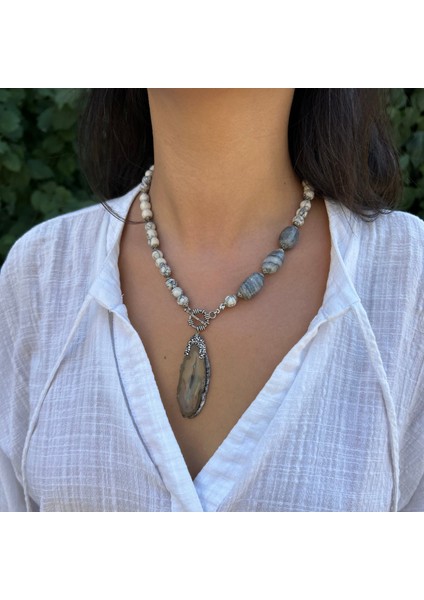 Havlit Doğal Taş Botswana Akik Doğaltaş Detaylı Dumanlı Kuvars Uçlu El Yapımı Özel Tasarım Kolye indirimleri