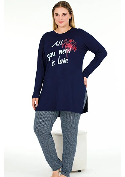 Lady Çizgili Yumuşacık Kapri Alt Uzun Kollu Lacivert Üst Büyük Beden Viskon Kapri Pijama Takımı