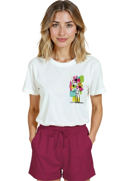 Kadın Beyaz Relaxed Fit %100 Pamuk Tişört – Suluboya Çiçek Buketi Eskiz Baskılı modelleri
