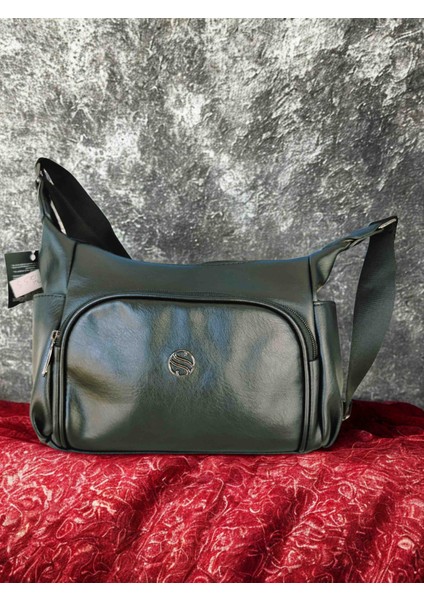 Siyah Çapraz Askılı Bayan Çanta