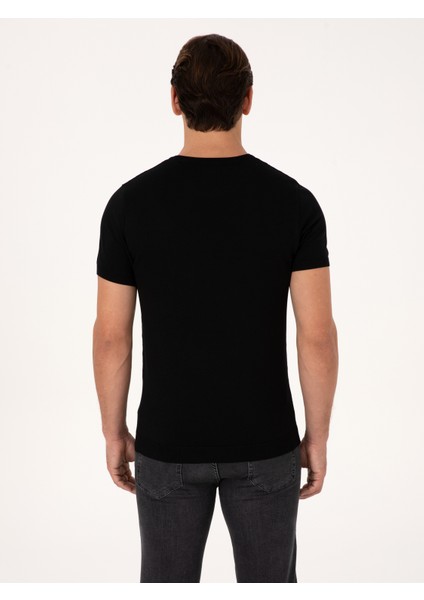 Erkek Siyah Slim Fit Bisiklet Yaka Triko T-Shirt 50309840-VR046