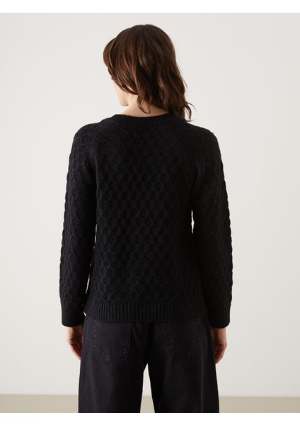 Yeni Sezon Bisiklet Yaka Boncuk Işlemeli Kadın Triko Kazak fırsatları