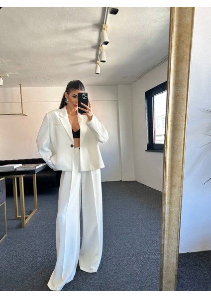 Bol Kesim Standart Beden Tasarım Tek Düğme Detay Muadil Premium Kalite Blazer Ceket Yüksek Bel Tasarım Pantolon Vip Takım