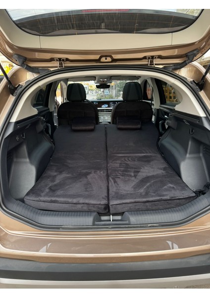 Togg Aracına Uyumlu Yatak modelleri