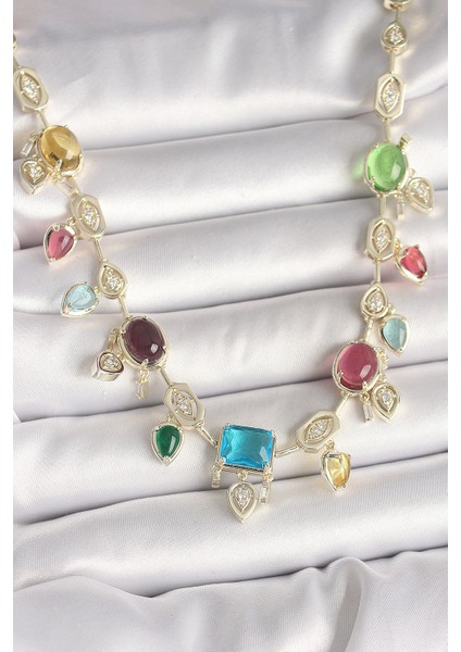 Pirinç Gold Renk Renli Zirkon Taşlı Vıp Seri Kadın Kolye