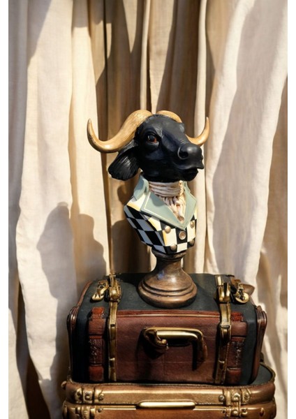 Dekoratif Ceketli Boğa Biblo