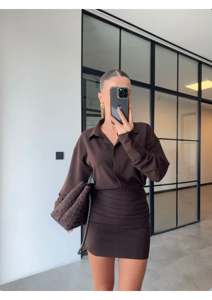 Manşet Kol Oversize Kesim Tok Kumaş Çizgili Gömlek Büzgü Drape Detay Mini Etek Tasarım Pinterest Trend Takım