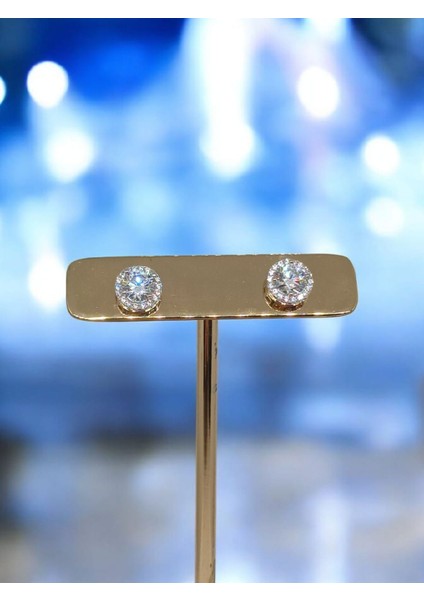 Elmas Kesim 925 Ayar Gümüş Çivi Küpe – Zarif Yuvarlak Tasarım modelleri