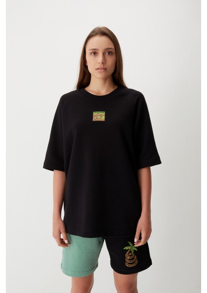 Regular Fit Penye Şort fırsatları