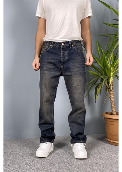 Lacivert Taşlanmış Eskitme Regular Kot Pantolon modelleri