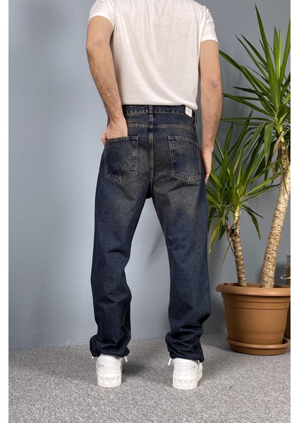 Lacivert Taşlanmış Eskitme Regular Kot Pantolon fırsatları