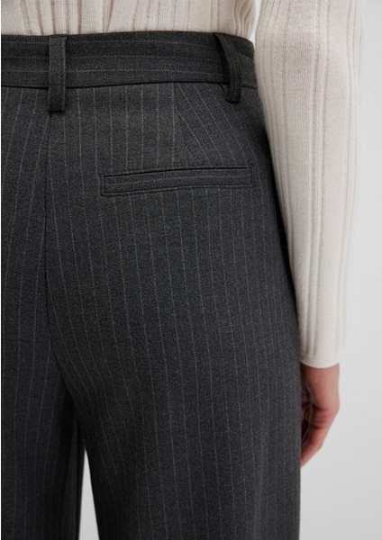 Çizgili Gri Kumaş Pantolon 1011090-89872