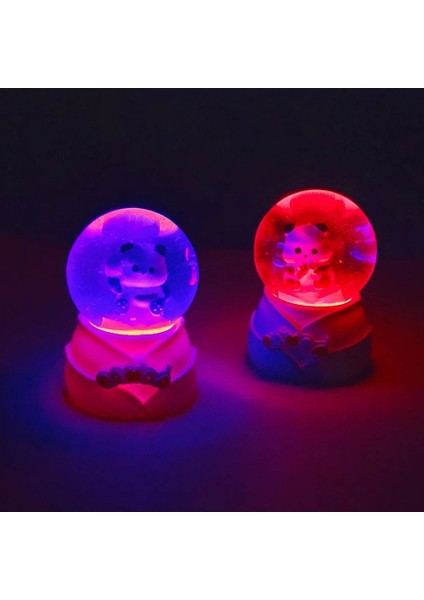 Panda Tasarımlı Işıklı Küçük Boy Kar Küresi fiyatları