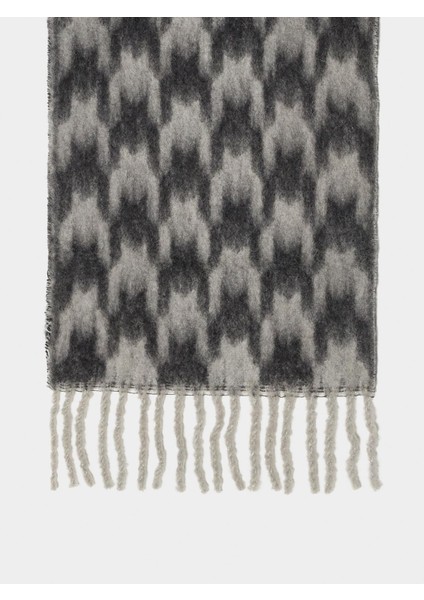 Püsküllü Baskılı Şal modelleri