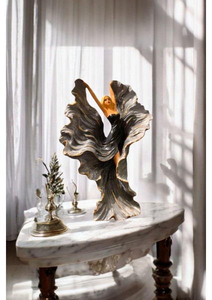 Dekoratif Danşçı Kadın Biblo