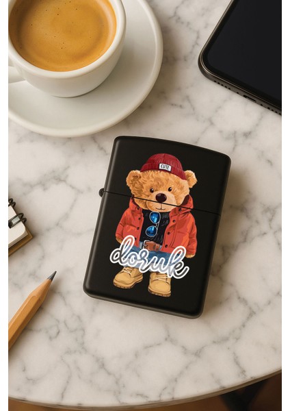 Kişiye Özel Isim Yazılı Fontlu Baskılı Benzinli Çakmak Özel Tasarım Hediyelik Teddy Street