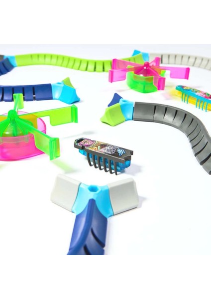Hexbots Nanoland Başlangıç Oyun Seti indirimleri