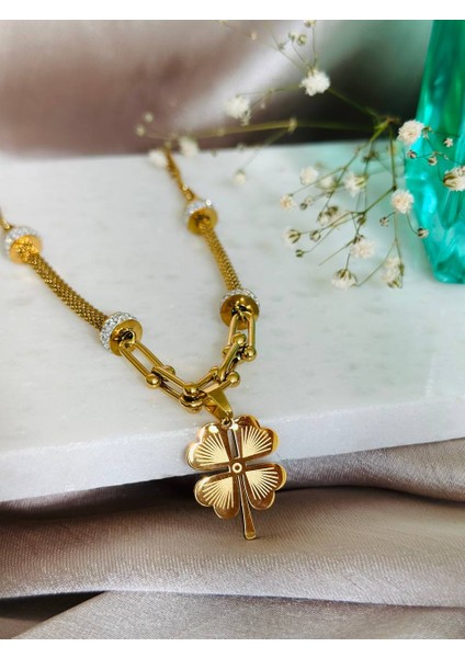 Kristal Detaylı Altın Kaplama Zarif ve Şık Dört Yapraklı Yonca Kolye Şans Sembolü (Paslanmaz Çelik) modelleri