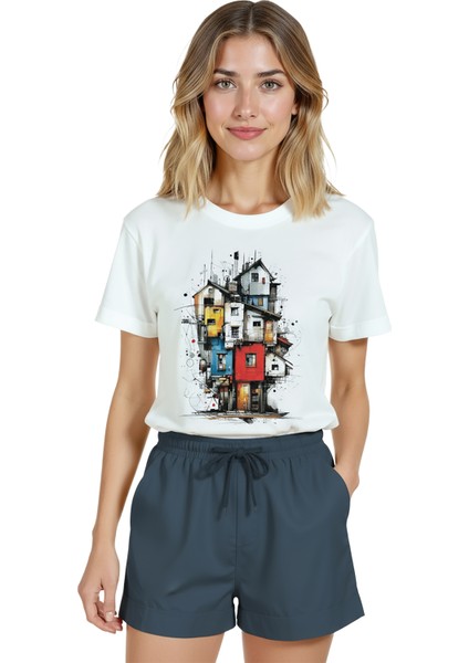 Kadın Beyaz Relaxed Fit %100 Pamuk Tişört – Suluboya & Mürekkep Renkli Evler Baskılı
