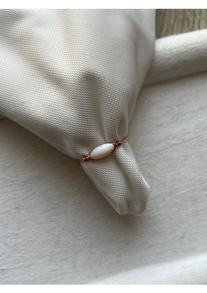 Arpa Sedef Taşı Bakır Renk Ayarlanabilir Tel Yüzük