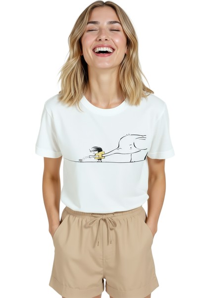 Kadın Beyaz Relaxed Fit %100 Pamuk Tişört – Çocuk & Fil Sulama Illüstrasyonlu indirimleri