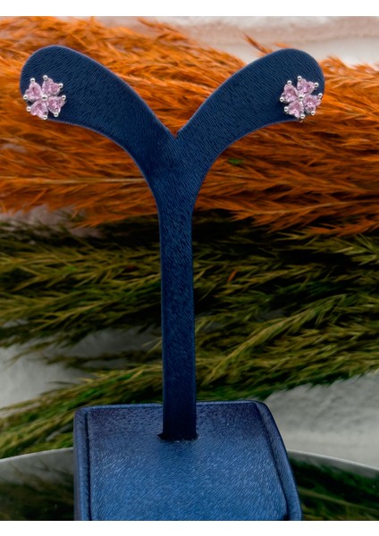 925 Ayar Gümüş Kalpli Pembe Kuvars Taşlı Zarif Kadın Küpe modelleri