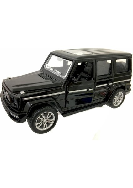 Displayde Metal Çek Bırak Jeep modelleri