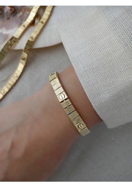 Crtier Love Serisi Gold Kadın Bileklik fiyatları