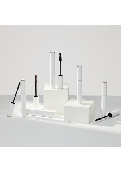 Adelica Waterproof Siyah Maskara: Hacim, Uzunluk ve 24 Saat Suya Dayanıklılık