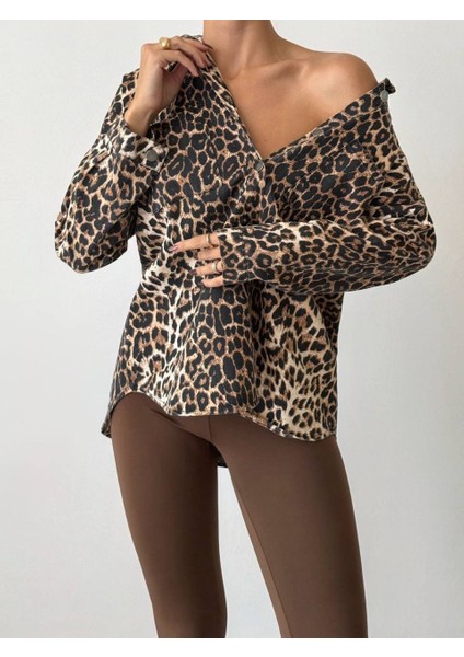 Leopar Desenli Gabadin Metal Düğmeli Gömlek fiyatları