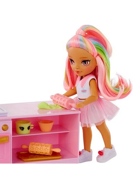 Rainbow High Littles Kandy’nin Tatlı Dükkanı Seti indirimleri