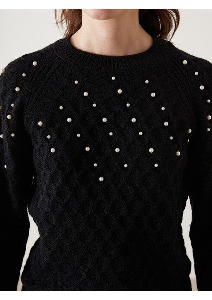 Yeni Sezon Bisiklet Yaka Boncuk Işlemeli Kadın Triko Kazak modelleri