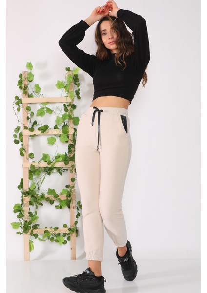 Cepleri Deri Detaylı Polar Yumuşacık Eşofman Altı