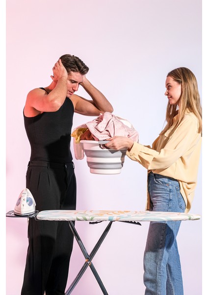 Quickpress Pratik Sağlam Metal Yapılı Isıya Dayanıklı Özel Kumaşlı Ütü Masası fırsatları