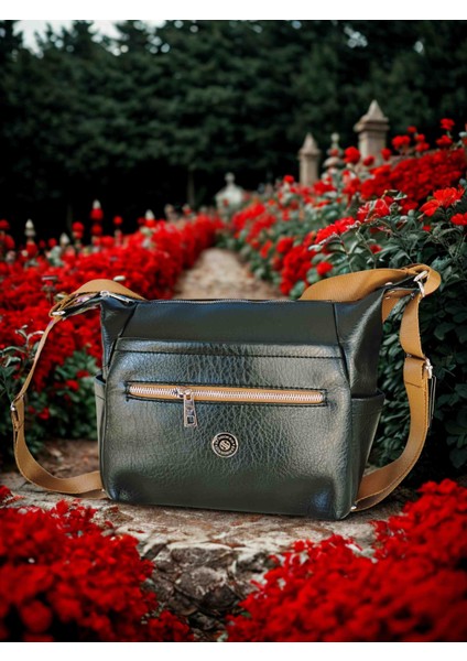 Siyaha Taba Çapraz Askılı Deri Bayan Çanta