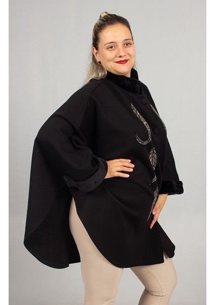 Göz Kamaştıran Şıklık: Siyah Taş Işlemeli Suni Kürk Yakalı Battal Boy 58 Bedene Kadar Panço fırsatları