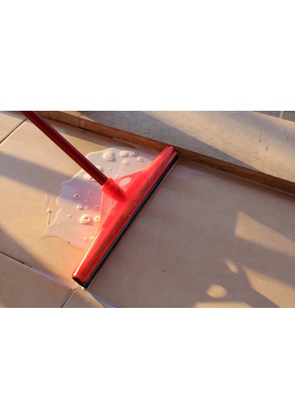 Izogin Svaks 5 kg + 1 kg Şeffaf Teras ve Balkon Su Yalıtım Malzemesi fırsatları