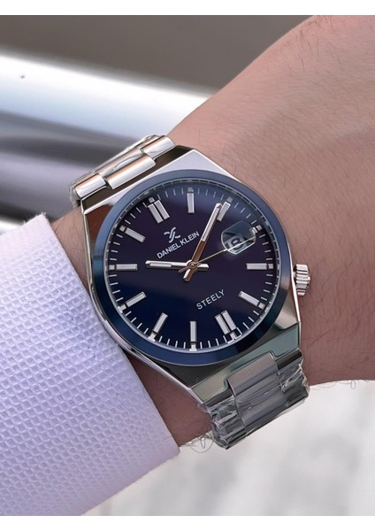 Italyan Tasarım Bileklik Hediyeli 2 Yıl Garantili 3 Atm Erkek Kol Saati ES.13861-11 modelleri