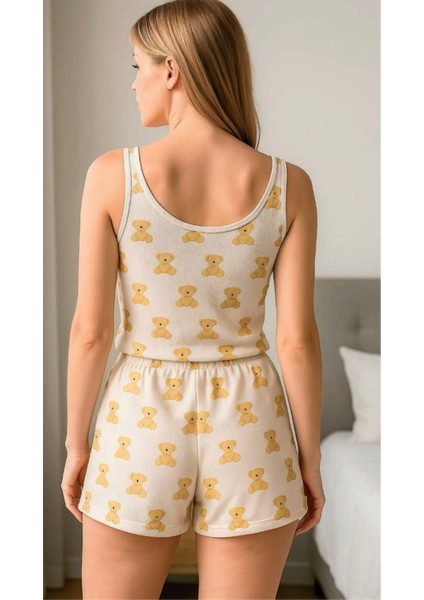 Sevimli Ayı Desenli Şortlu Pijama Takımı fiyatları
