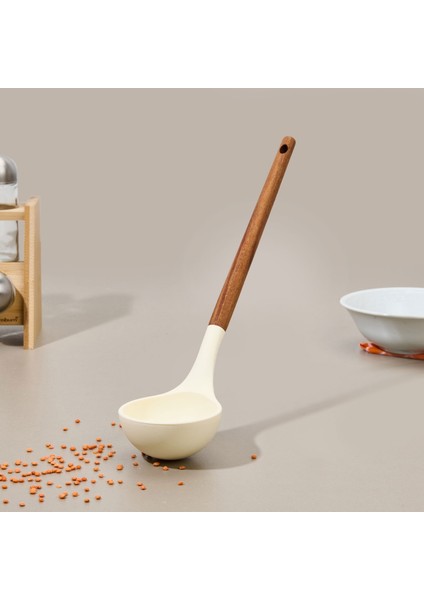 Akasya Saplı Silikon Servis Kepçesi - Kahverengi / Krem