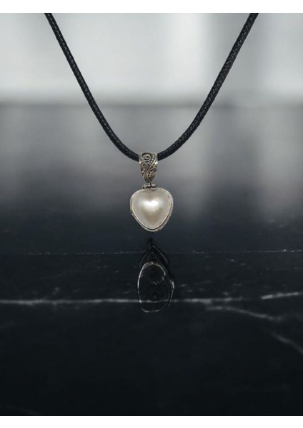 El Işçiliği 925 Ayar Gümüş Inci Kolye Ucu –kalp Formu Zarif Tasarım