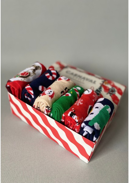 Yılbaşı 6’lı Desenli Çorap Seti | Unisex Hediye Kutulu Kış Temalı Çoraplar