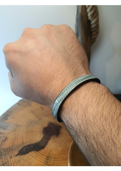 JTAW25BLK1633 Hakiki Deri Mıknatıs Kapama Su Yeşili Garantili Hediye Kutulu Janti Bileklik fiyatları