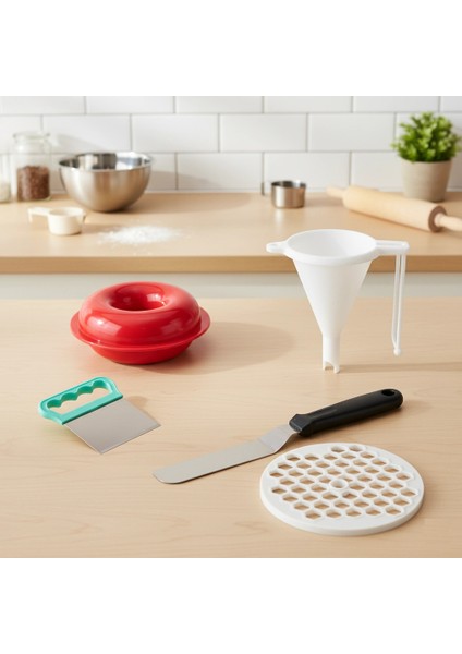 Pratik Hamur Işleri Başlangıç Seti – Lezzetin Ustası Olmak Artık Çocuk Oyuncağı!