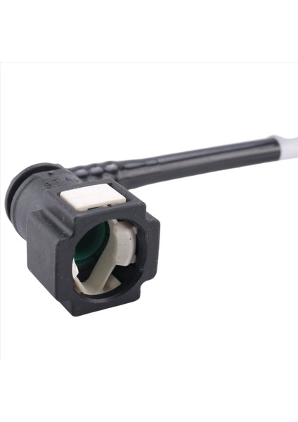 Araba Soğutucu Havalandırma Boru Su Deposu Hortumu Volvo S60 3 0l L6 V60 3 0l V70 XC60 XC70 31319051 (Yurt Dışından) fırsatları